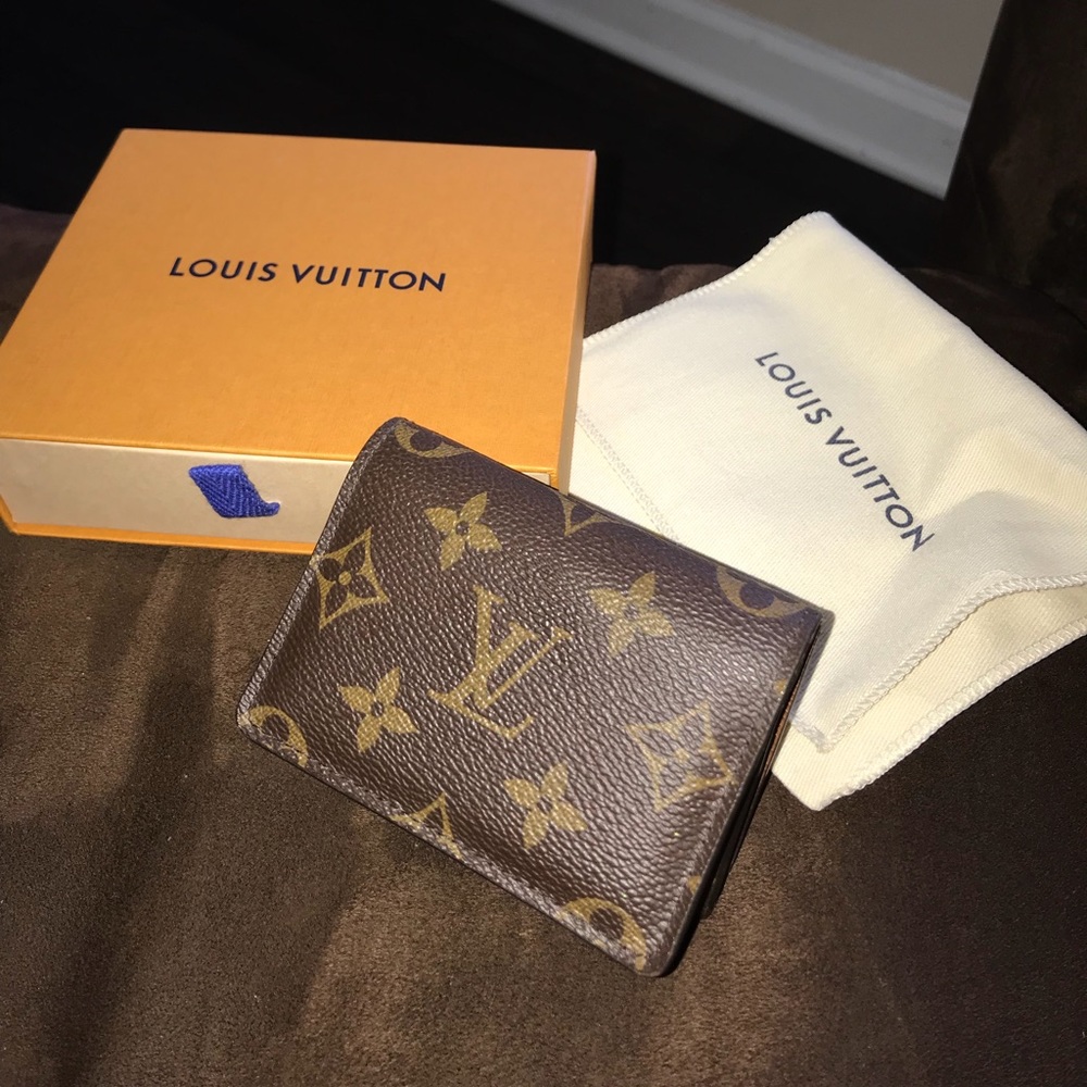 Louis Vuitton monogram card wallet